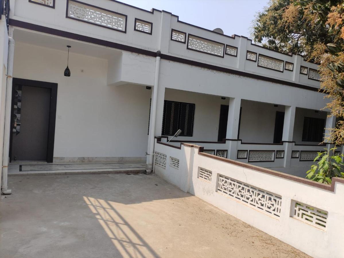 ורנאסי Vatika Homestay מראה חיצוני תמונה